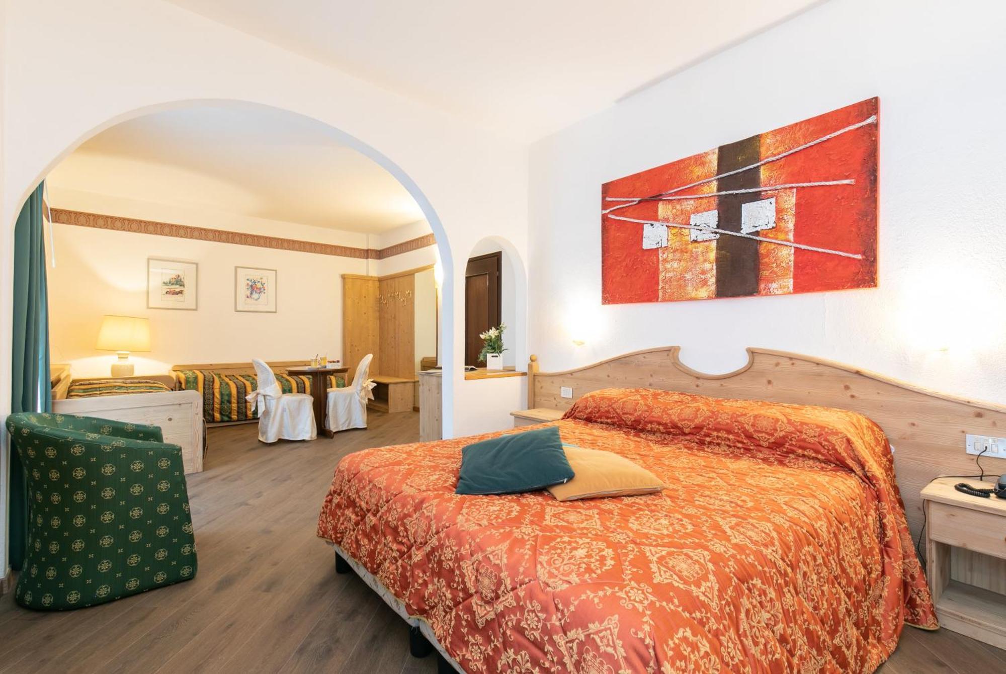 G. Hotel Des Alpes San Martino Di Castrozza Esterno foto