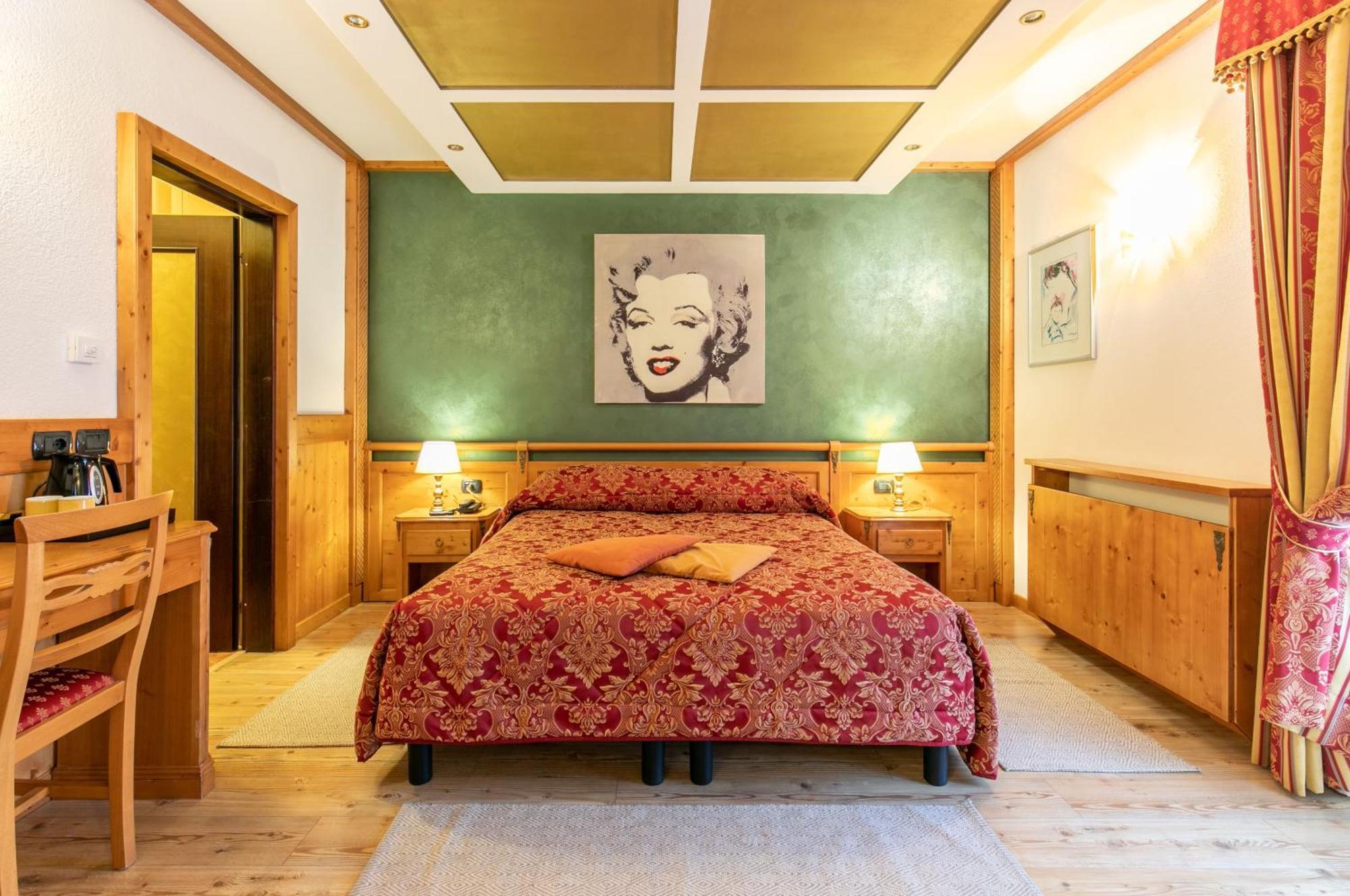 G. Hotel Des Alpes San Martino Di Castrozza Esterno foto